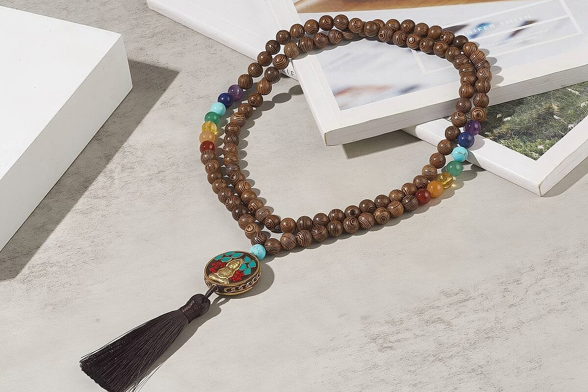 Colier cu margele naturale de lemn si pietre semipretioase, pandantiv indonezian, lungime 90cm