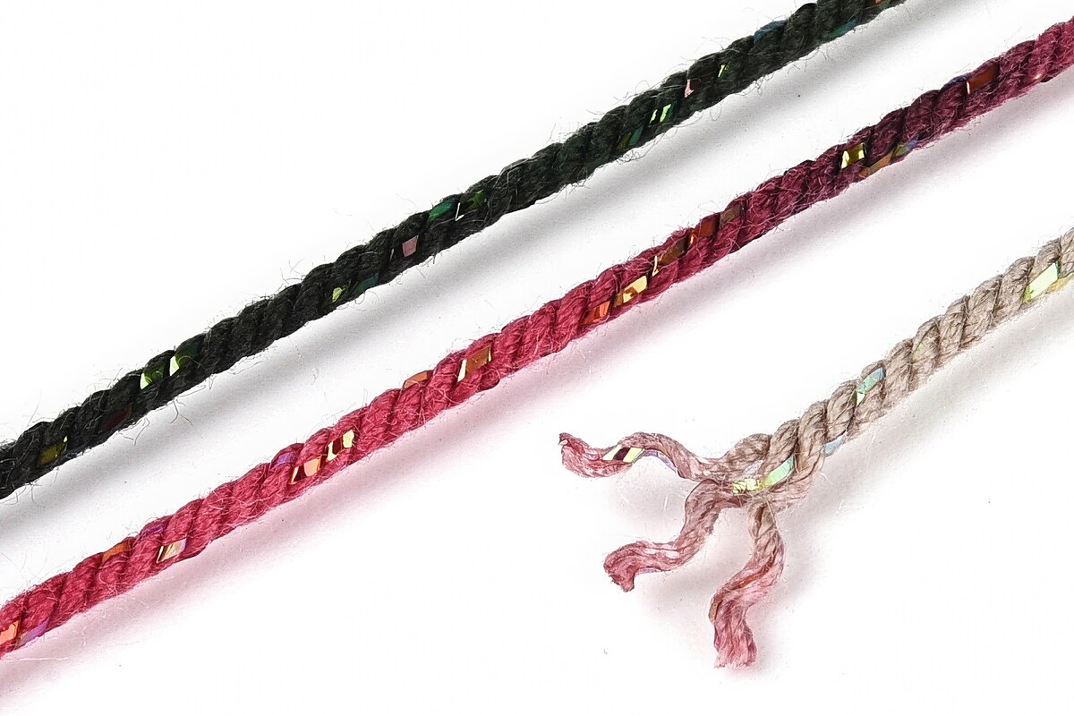 Snur Polyester un degradee cu sclipici auriu, grosime 1mm, rola de aprox. 27m - multicolor grena