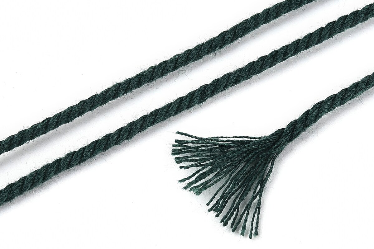 Rola ata Macrame din bumbac, grosime 1,5mm, rola de aprox. 22m - verde inchis