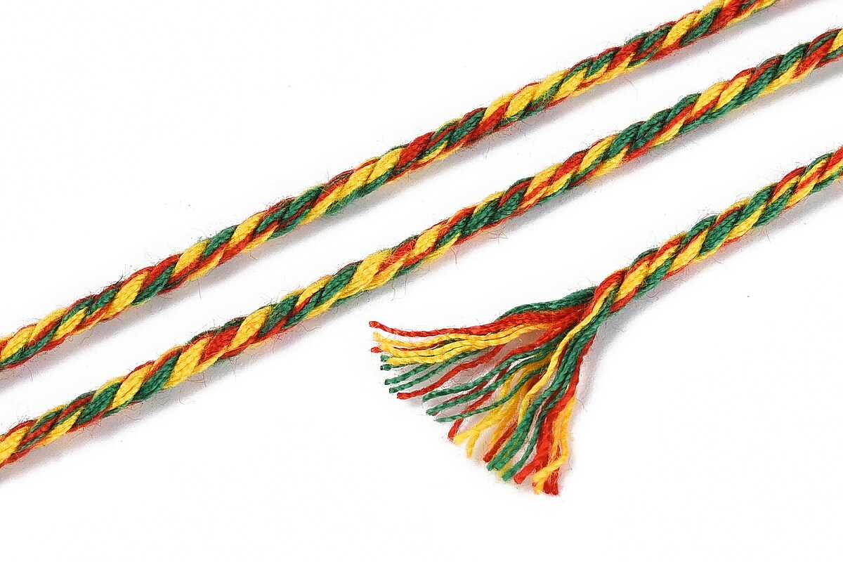 Rola ata Macrame din bumbac, grosime 1,5mm, rola de aprox. 22m - 3 culori