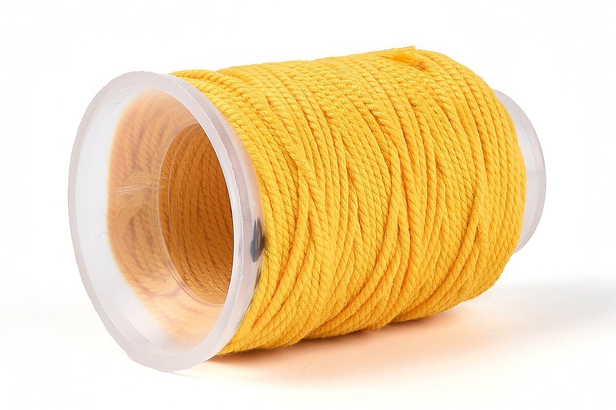 Rola ata Macrame din bumbac, grosime 1,5mm, rola de aprox. 22m - galben