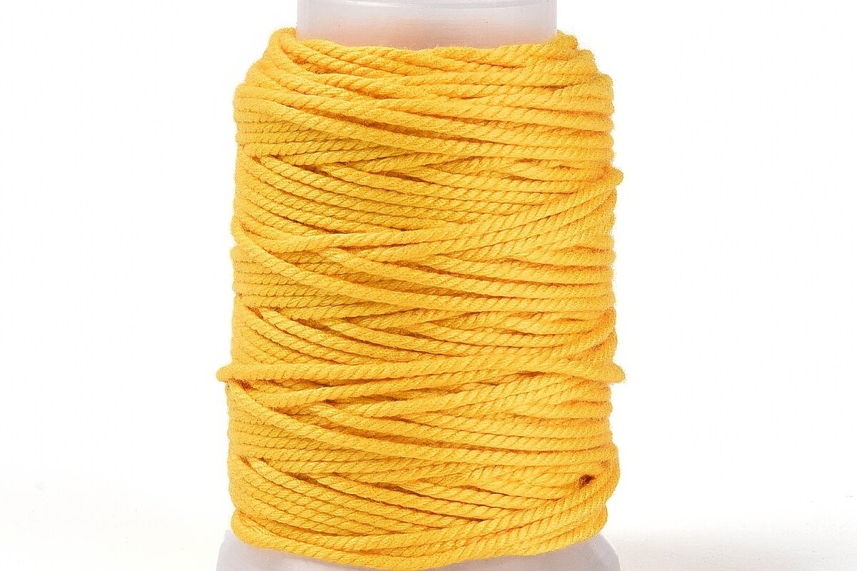 Rola ata Macrame din bumbac, grosime 1,5mm, rola de aprox. 22m - galben