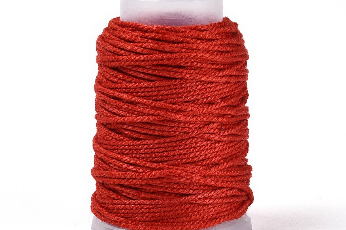 Rola ata Macrame din bumbac, grosime 1,5mm, rola de aprox. 22m - rosu