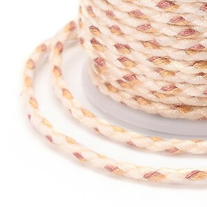 Rola ata Macrame din bumbac cu 4 fire, grosime 1,5mm, rola de aprox. 4m - crem