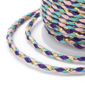 Rola ata Macrame din bumbac cu 4 fire, grosime 1,5mm, rola de aprox. 4m - albastru mov auriu