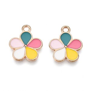 Charm mini pandantiv auriu emailat floare multicolora 15,5x14mm