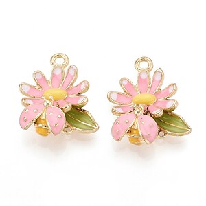 Charm mini pandantiv auriu emailat floare 3d 21x18mm