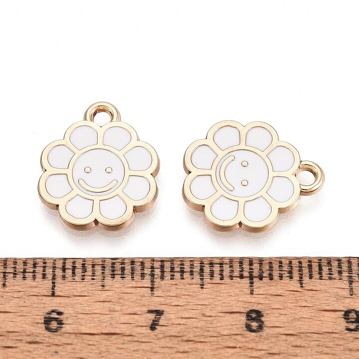 Charm mini pandantiv auriu emailat floare alba 15x12mm
