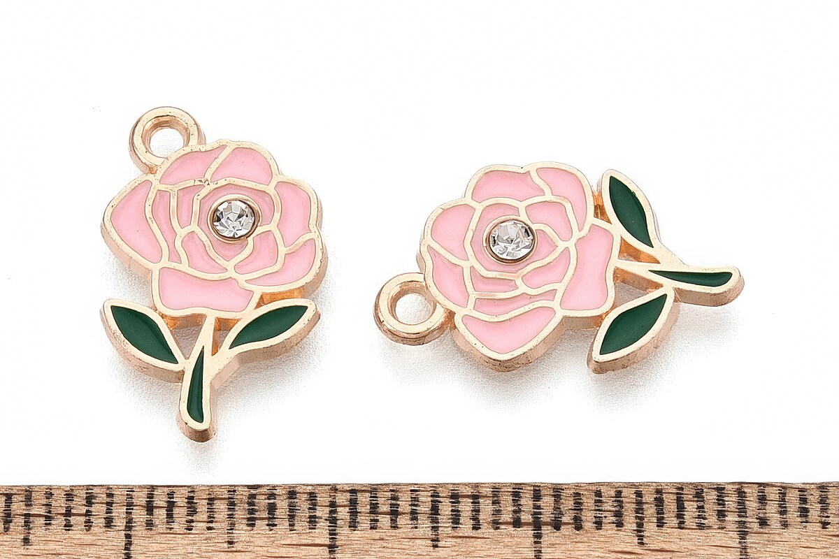 Charm mini pandantiv auriu emailat trandafir roz deschis cu stras alb 18,5x11mm