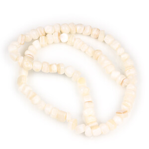Sirag margele sidef nuggets 3,5-6,5x4-6mm - alb crem