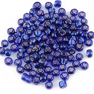 Margele de nisip 4mm cu foita argintie (50g) - cod 208 - albastru cobalt