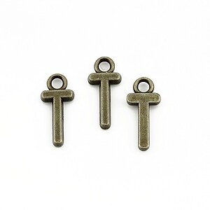 Charm bronz litera T 16x7mm