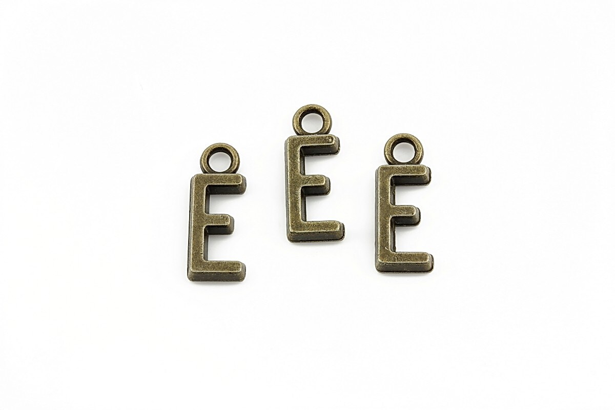 Charm bronz litera E 16x6mm