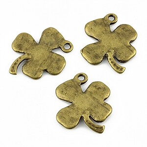 Charm bronz trifoi 22x17mm