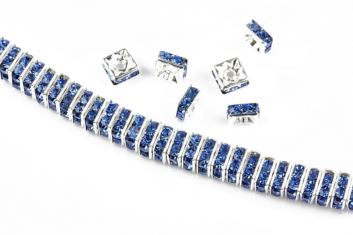 Distantiere argintii cu rhinestones albastre 6mm (patrate 2,5x6mm)