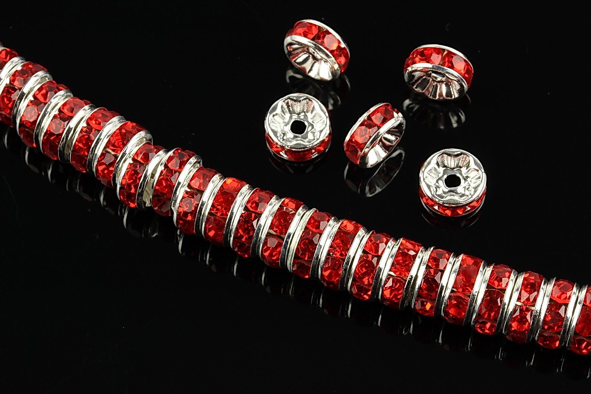 Distantiere argintii cu rhinestones rosii 8mm (rondele 3,5x8mm)