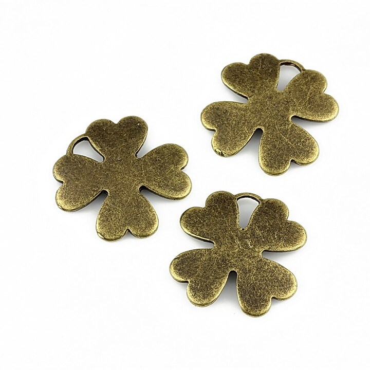 Charm bronz trifoi 16x16mm