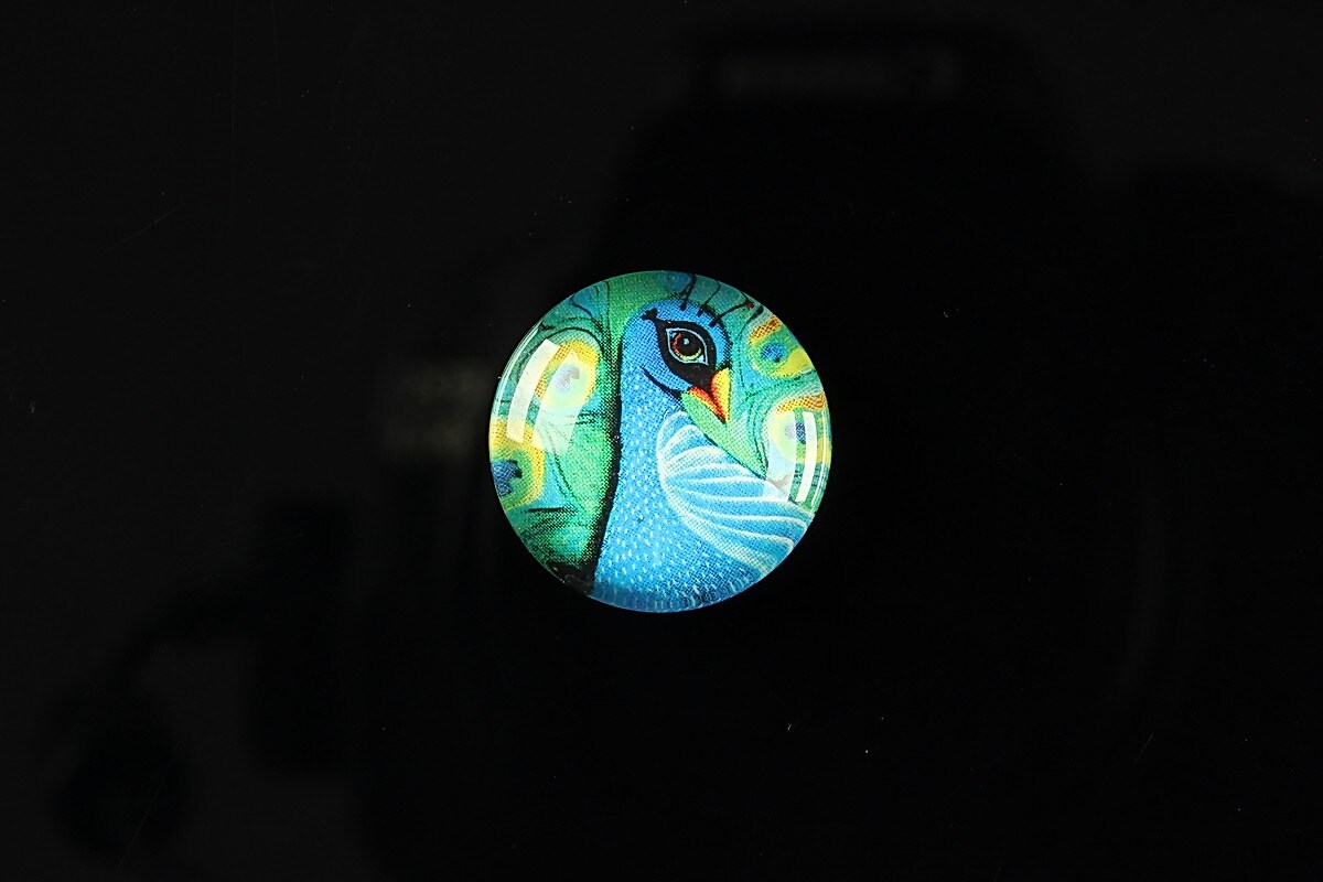 Cabochon sticla 18mm "Peacock story" cod 081