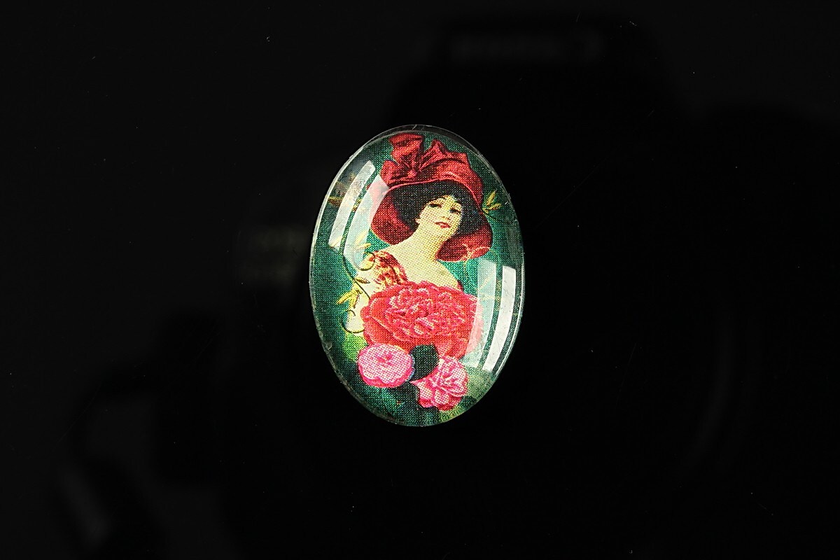 Cabochon sticla 25x18mm "Journey in the past" cod 192