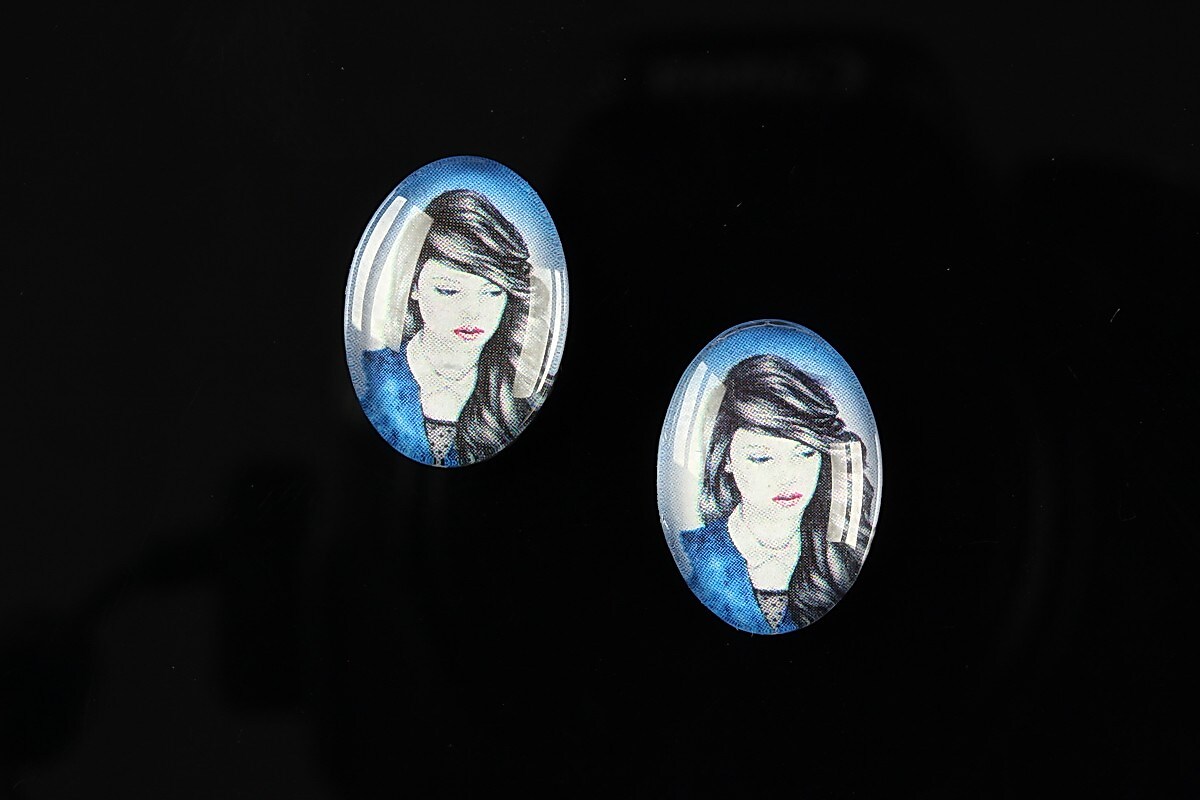 Cabochon sticla 18x13mm "Pretty girl" cod 221