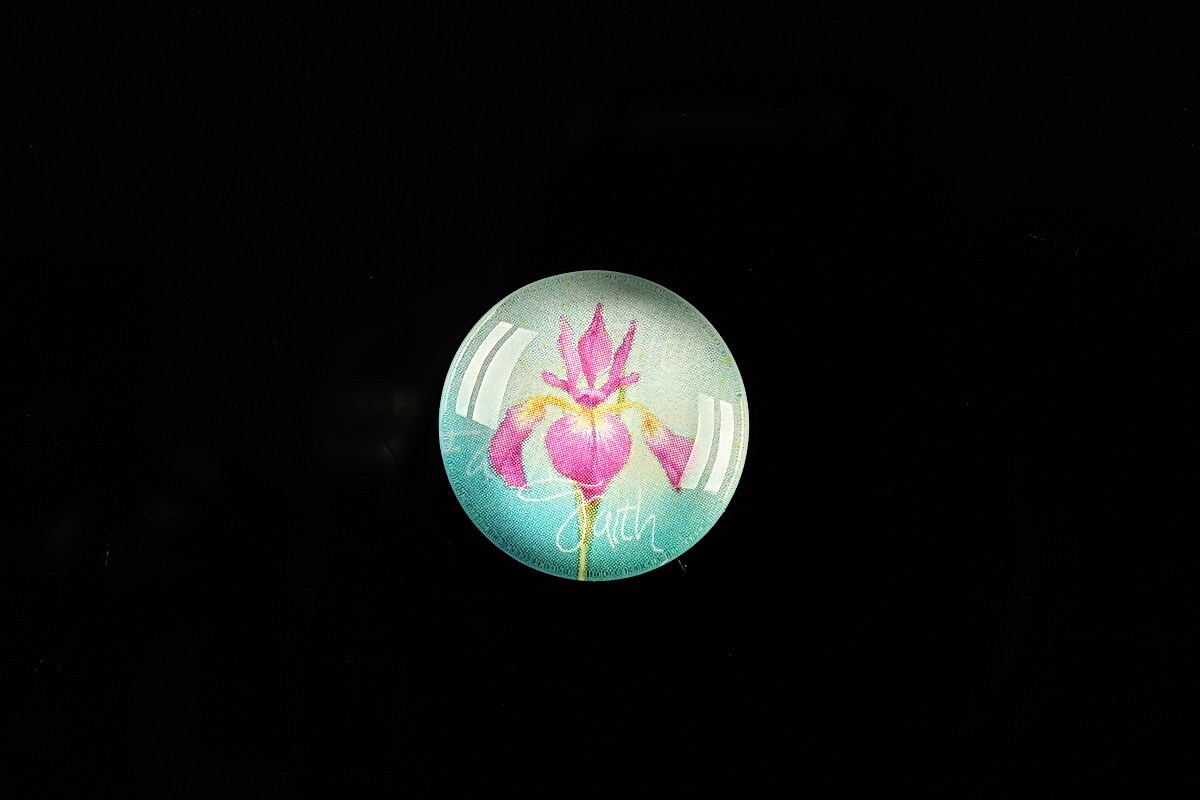 Cabochon sticla 18mm "Flower symbol" cod 308