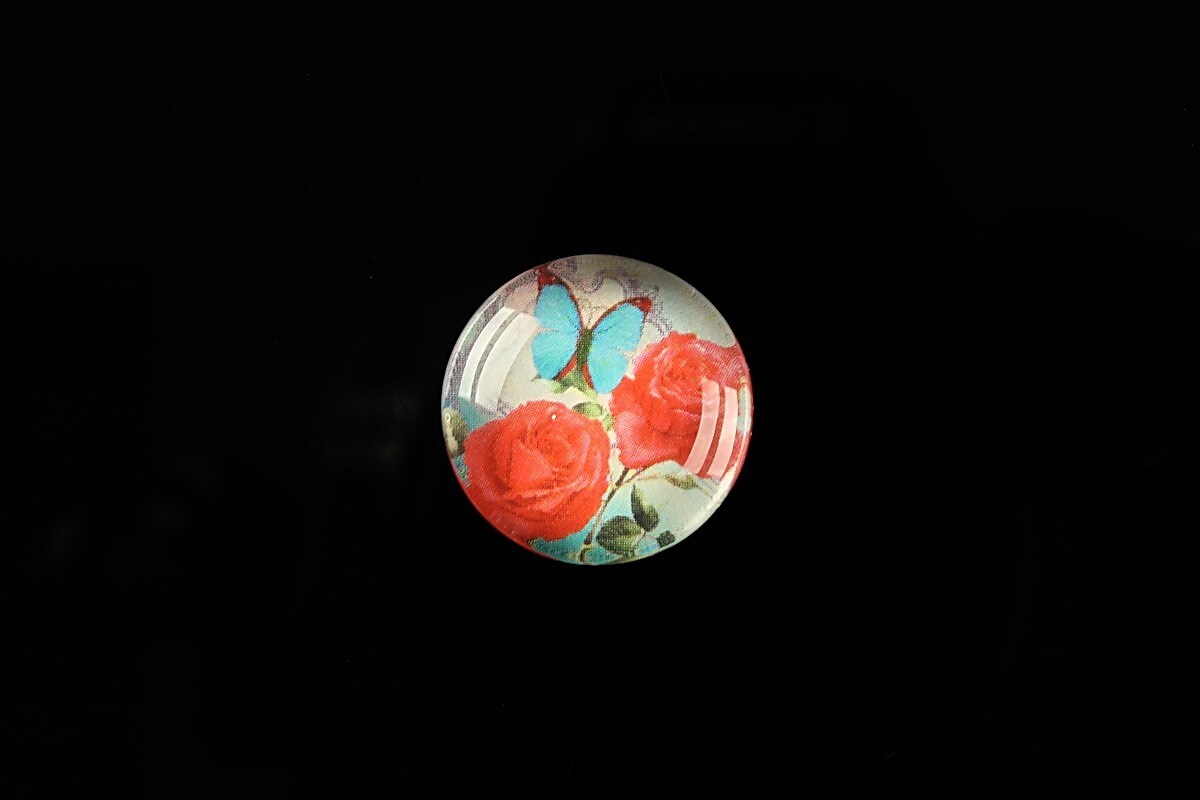 Cabochon sticla 18mm "Magic of a flower" cod 313