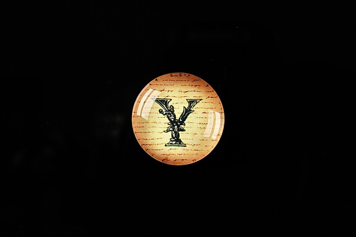 Cabochon sticla 18mm "Antique alphabet - Y" cod 330