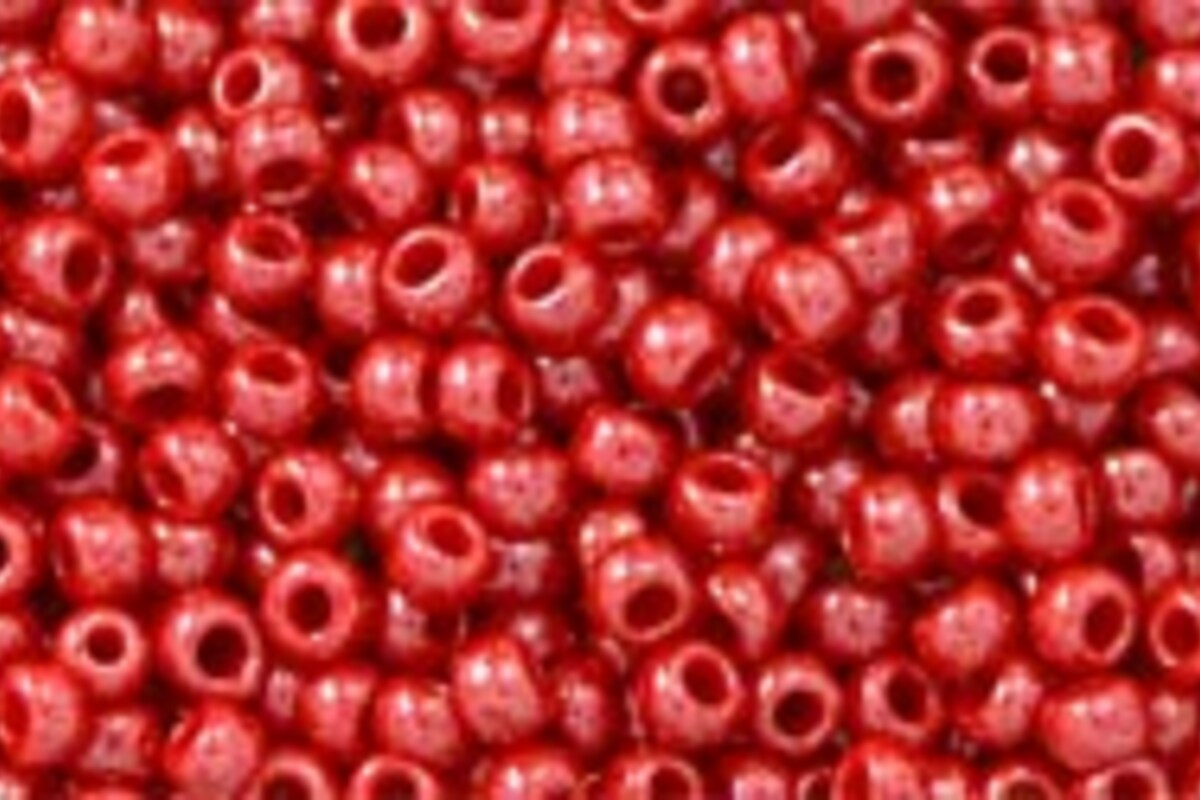 Margele Toho rotunde 11/0 - Opaque-Lustered Cherry