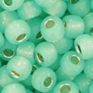 Margele Toho rotunde 6/0 - Silver-Lined Milky Lt Peridot