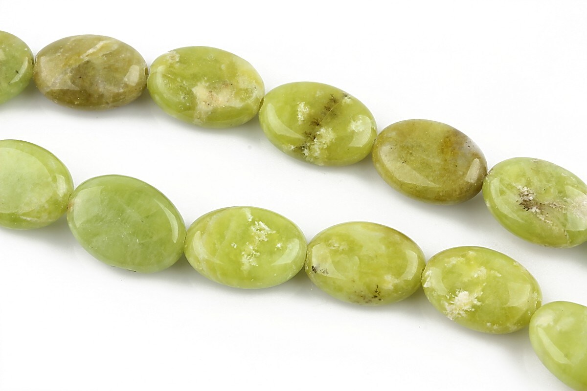 Peridot oval 14x10mm