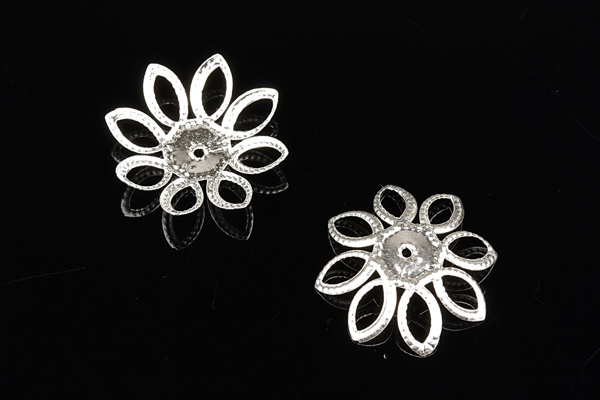 Capacele filigranate argintii 20mm (10buc.)