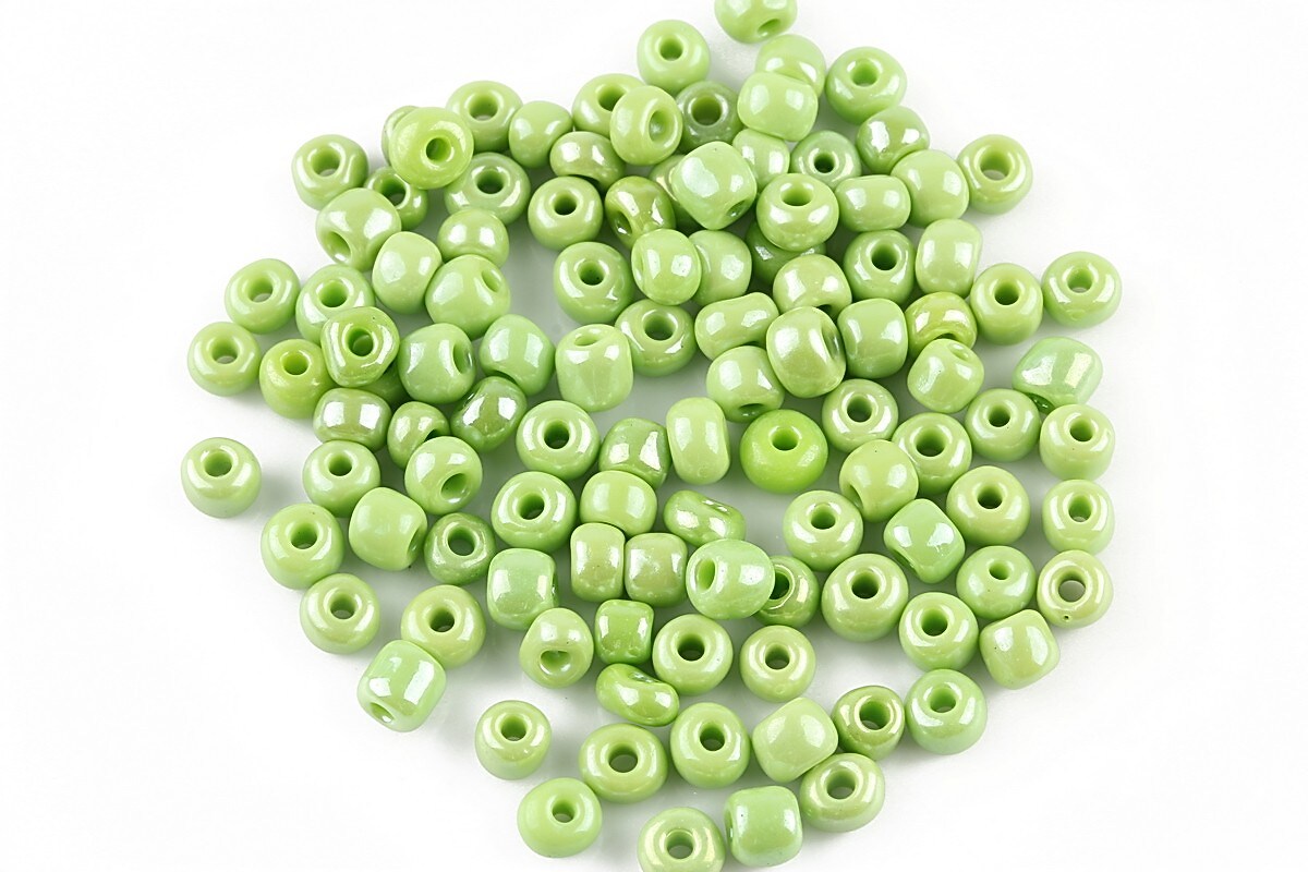 Margele de nisip 4mm (50g) - cod 322 - verde deschis