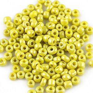 Margele de nisip 4mm (50g) - cod 323 - verde galbui