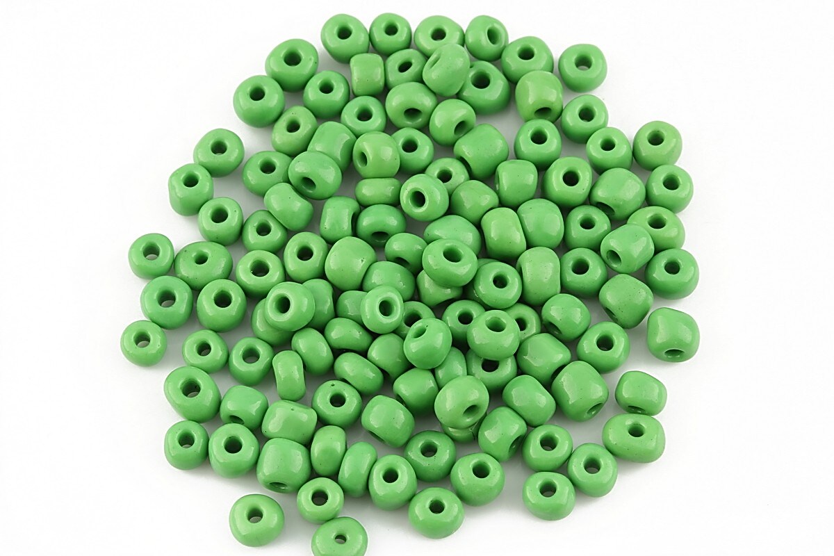 Margele de nisip opace 4mm (50g) - cod 110 - verde