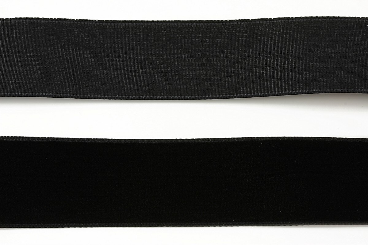 Panglica catifea neagra, latime 2,5cm (50cm)