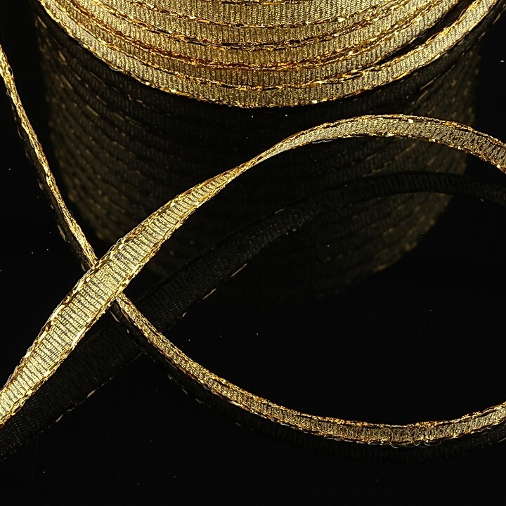 Panglica cu fir auriu, latime 0,6cm (1m)
