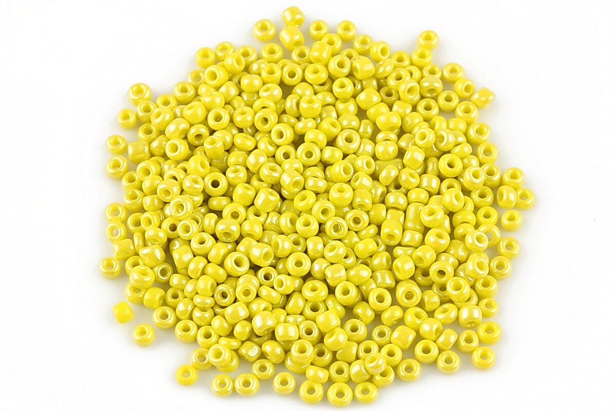 Margele de nisip 2mm lucioase (50g) - cod 351 - galben