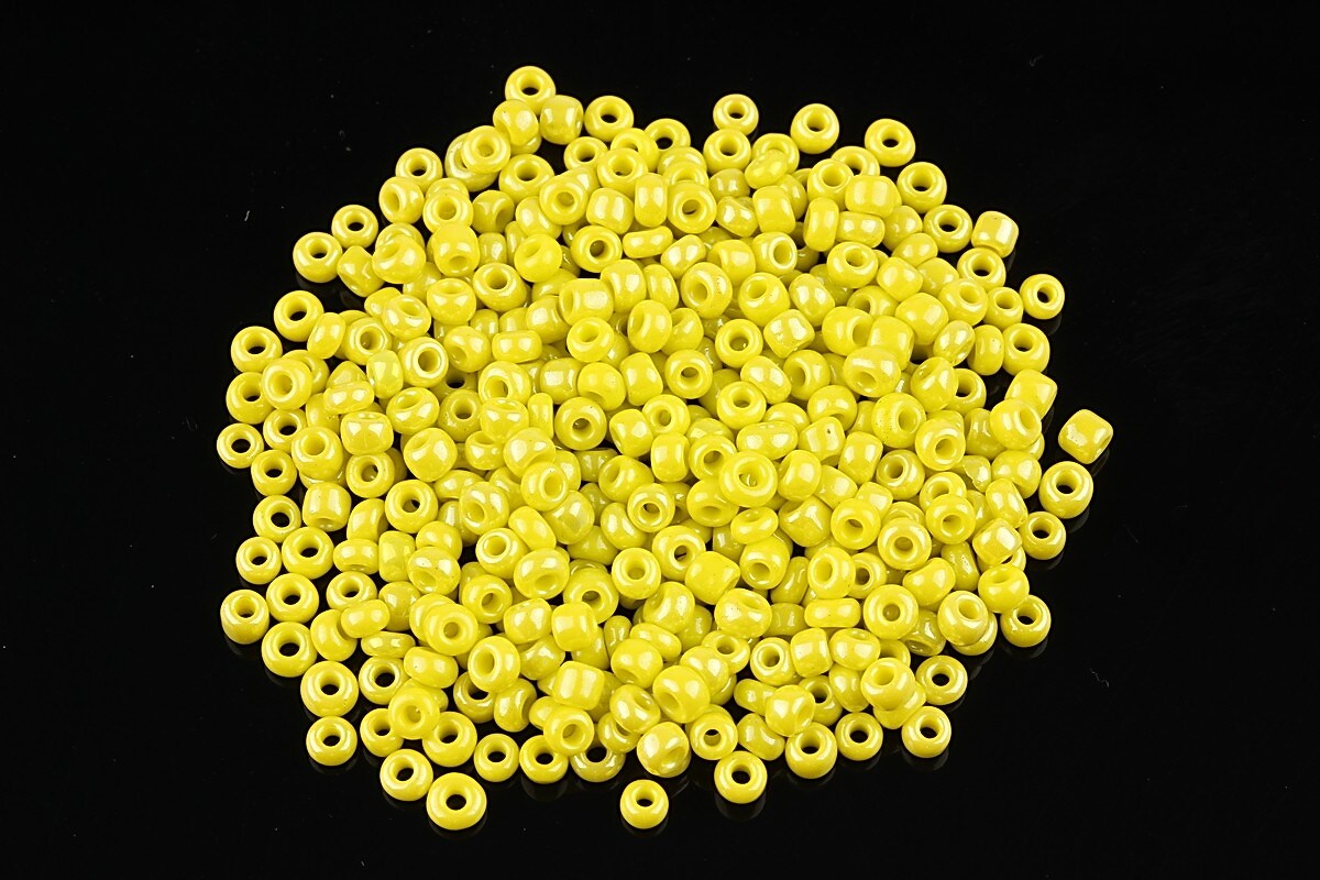 Margele de nisip 2mm lucioase (50g) - cod 508 - galben verzui