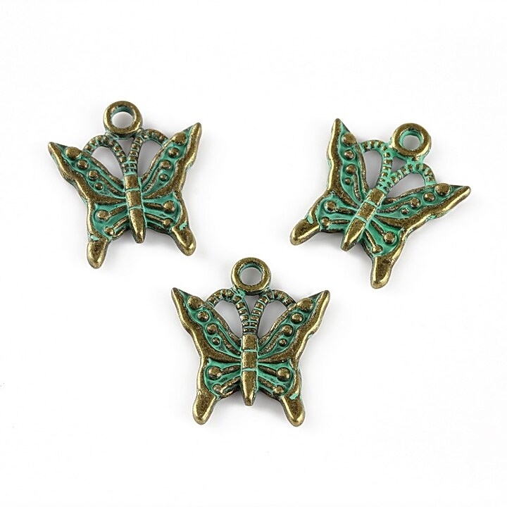 Charm bronz antichizat cu patina verde, fluture 17x15mm