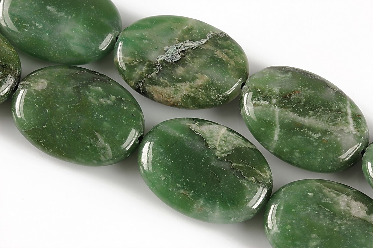 African jade oval 25x18mm