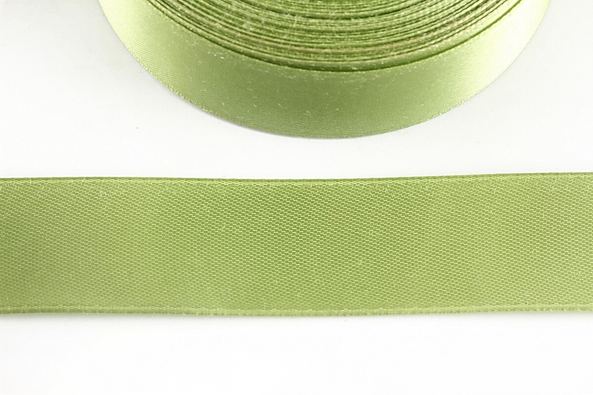 Panglica saten latime 2,5cm (1m) - verde fistic