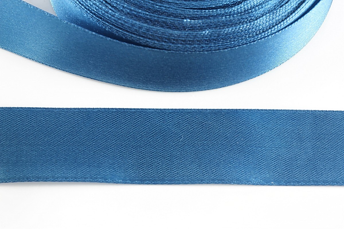 Panglica saten latime 2,5cm (1m) - albastru denim