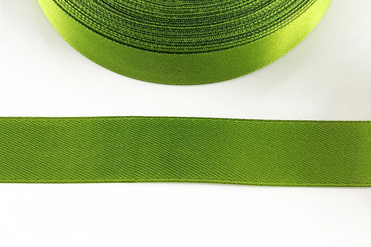 Panglica saten latime 1,8cm (1m) - verde fistic