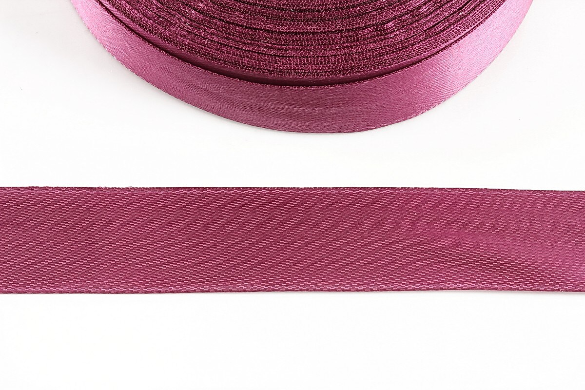 Panglica saten latime 1,8cm (1m) - magenta