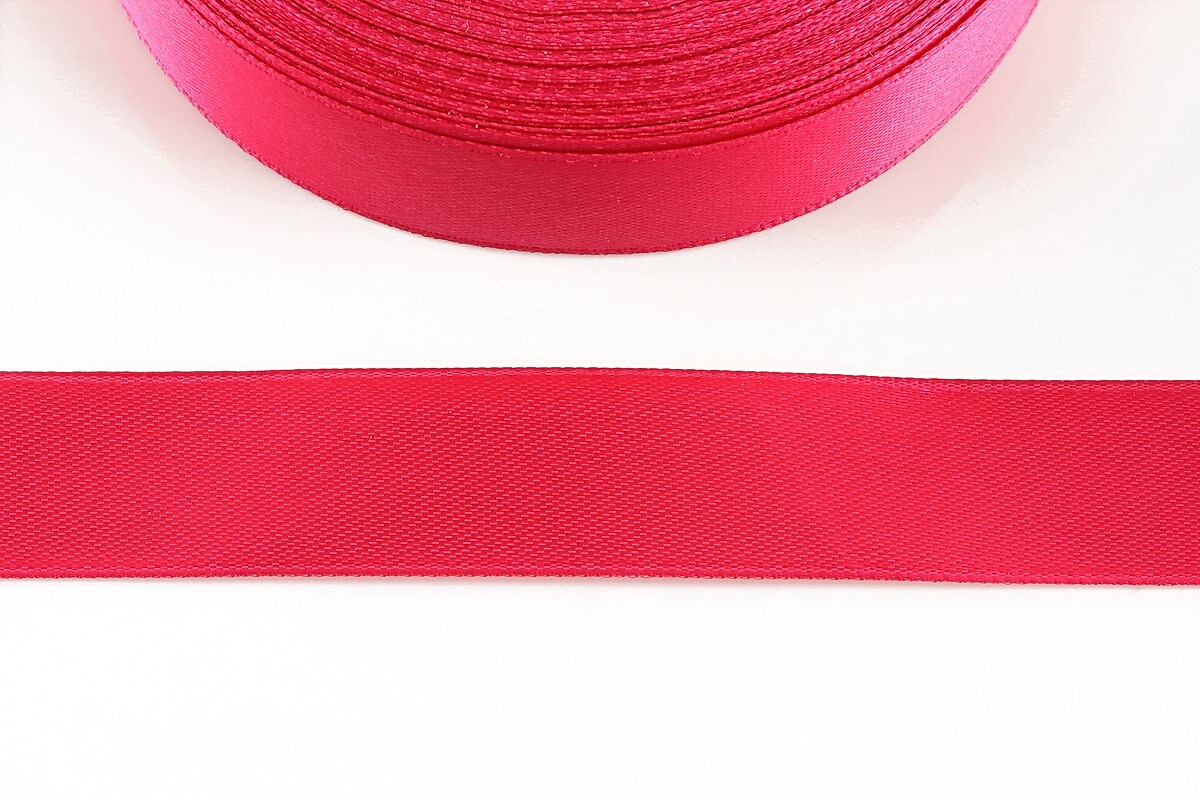 Panglica saten latime 1,8cm (1m) - fucsia