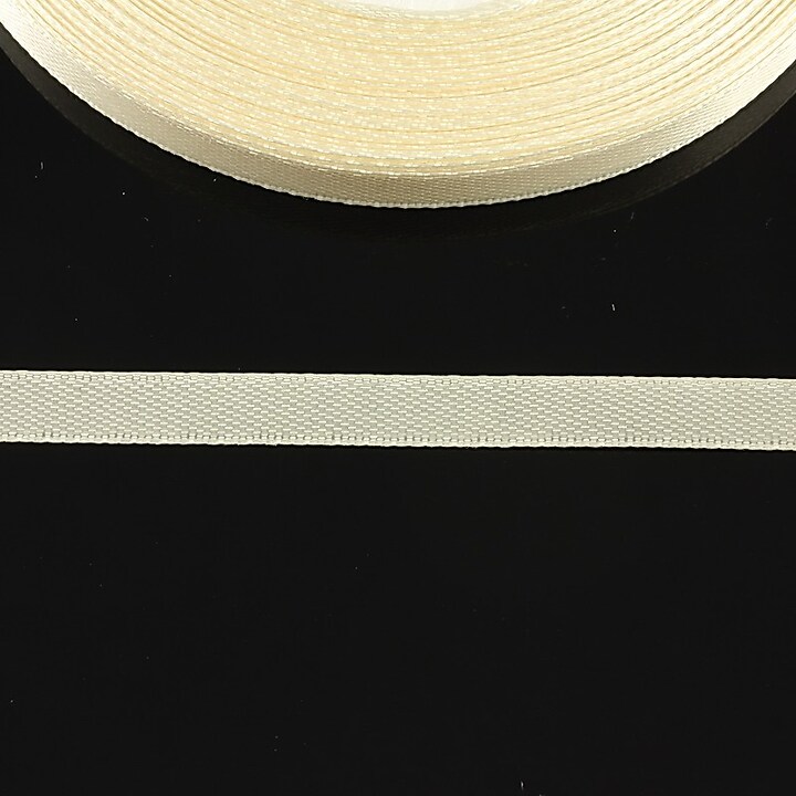 Panglica saten latime 0,6cm (1m) - ivory