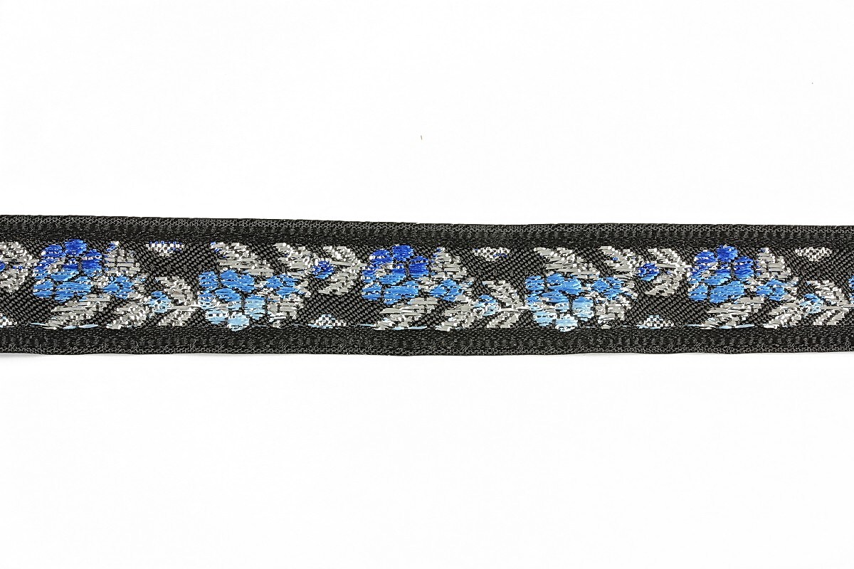 Panglica neagra brodata cu trandafiri, latime 1,7cm (1m) - argintiu si albastru