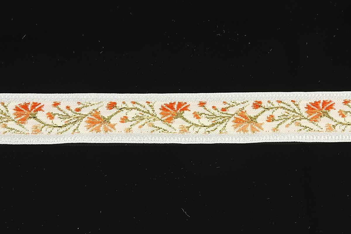 Panglica alba brodata cu flori, latime 1,7cm (1m) - auriu si portocaliu