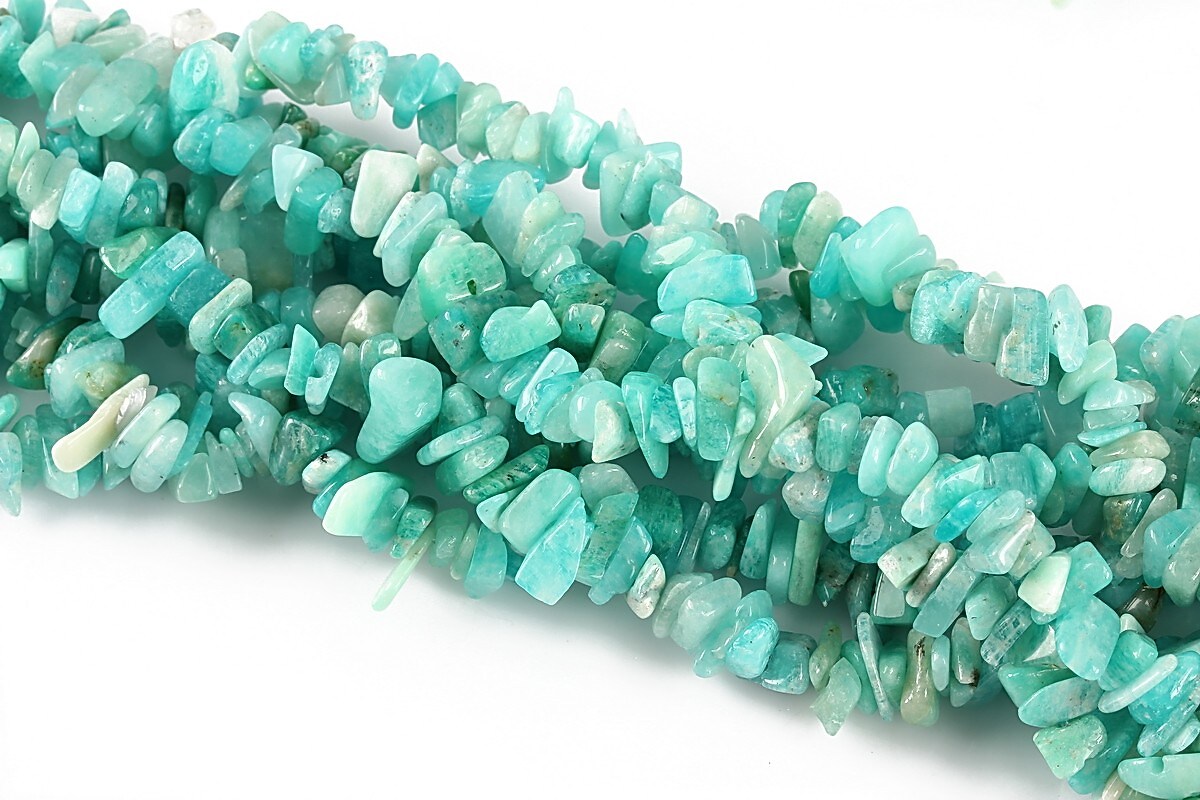 Chipsuri amazonite rusesc