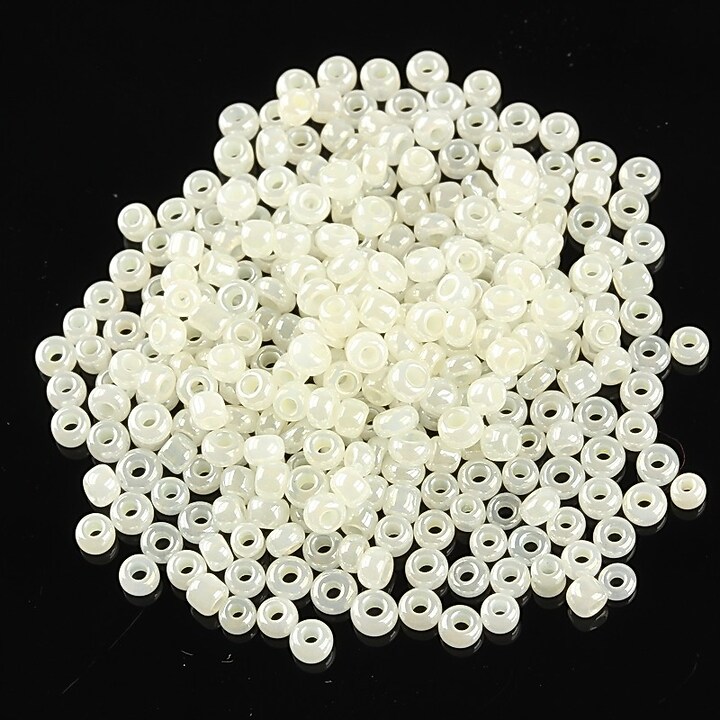 Margele de nisip 2mm perlate (50g) - cod 562 - ivory